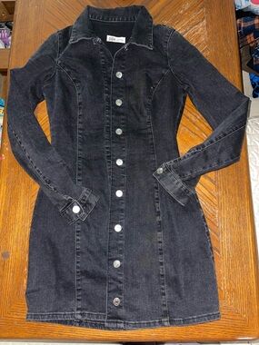 Zara Black Long-Sleeve Button-Front Denim Dress